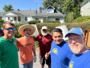 Volunteers United Way National Service Day 2025