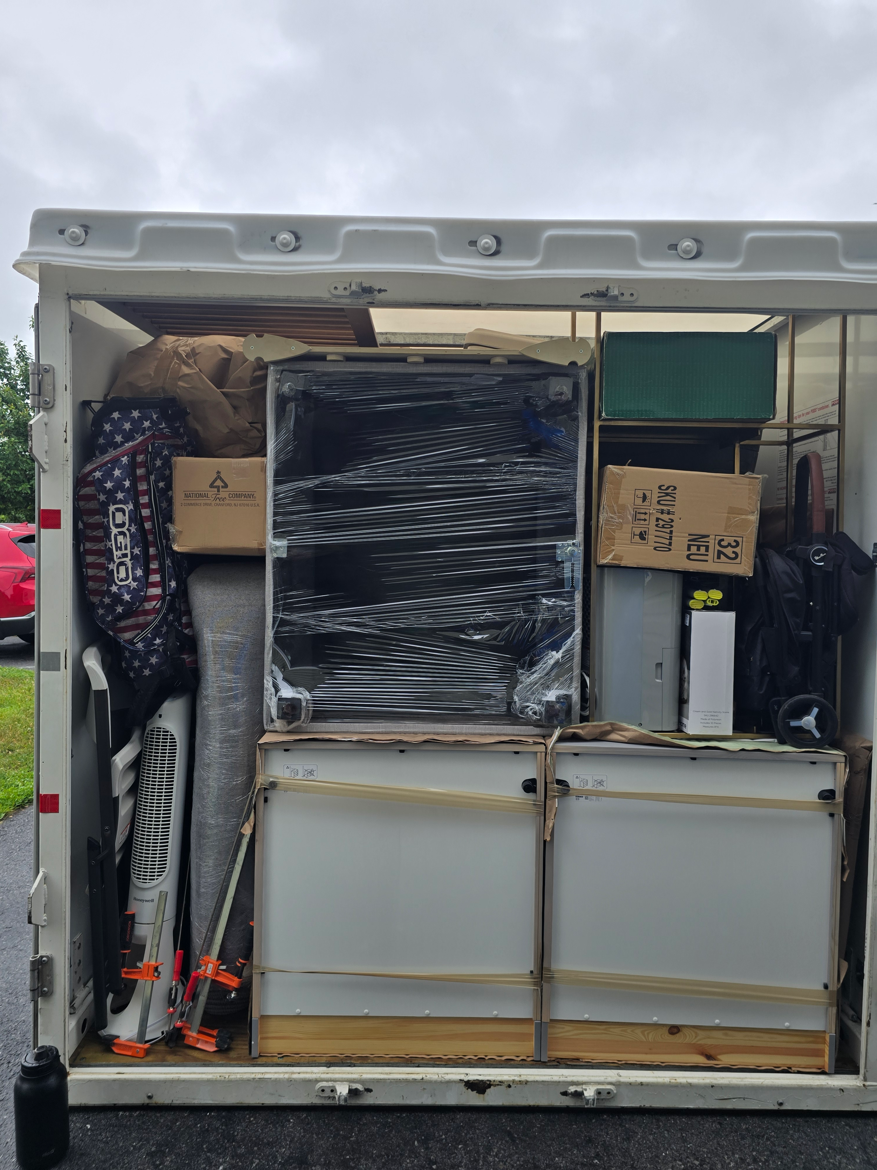 Mover Dudes portable storage container loading help in Strasburg VA